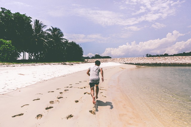 10 Consejos para correr en la playa